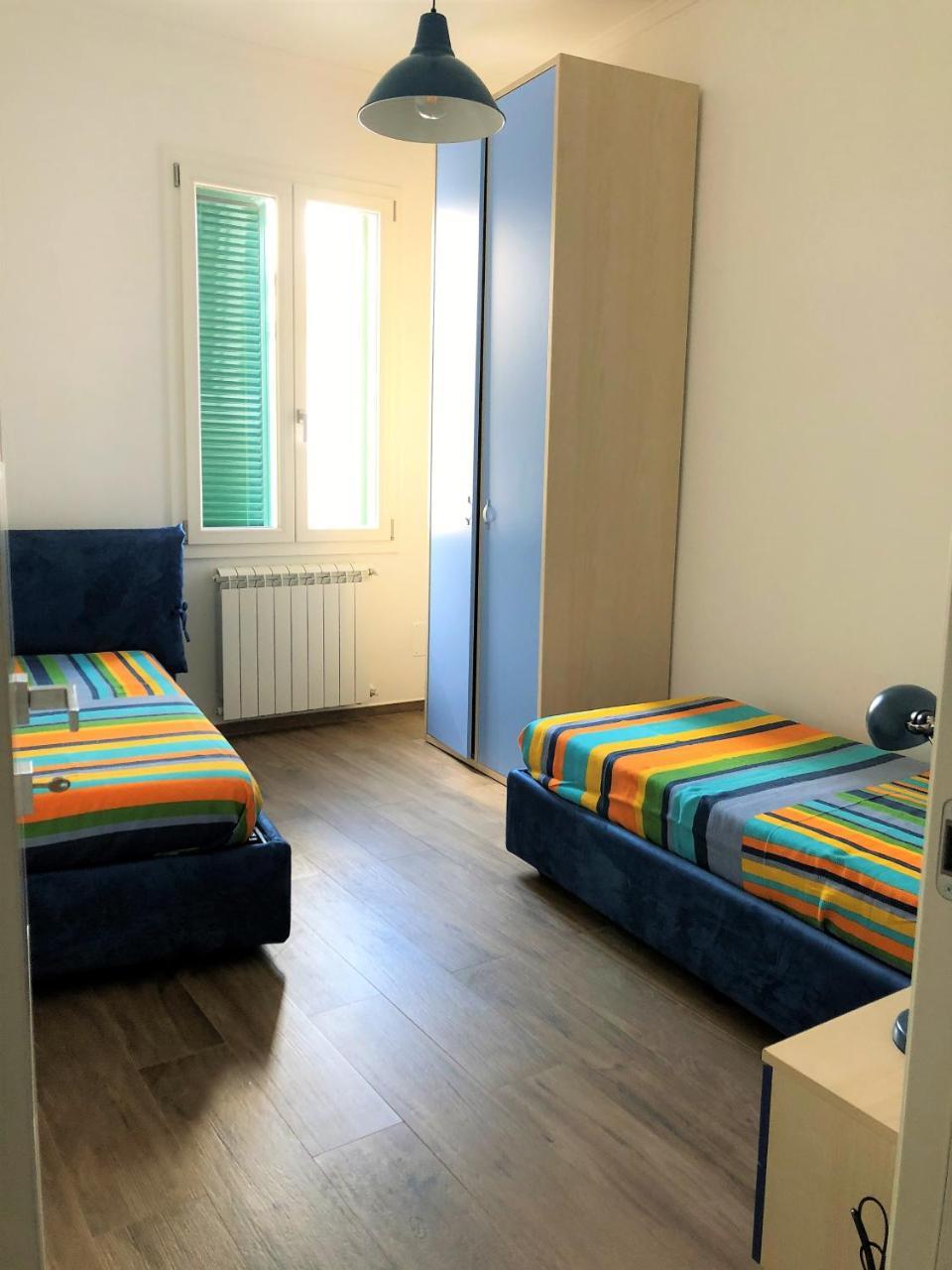 Color Apartment 莫诺波利 外观 照片